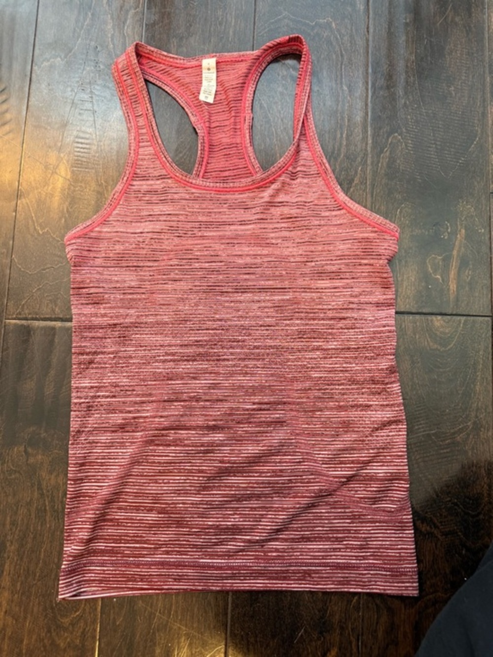 Lululemon Swiftly Tech Racerback Tank Top Pink and Red Gradient Size 4